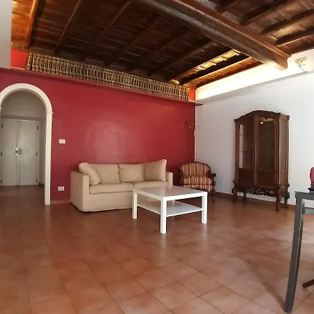 Easy Holidays - Laterano روما